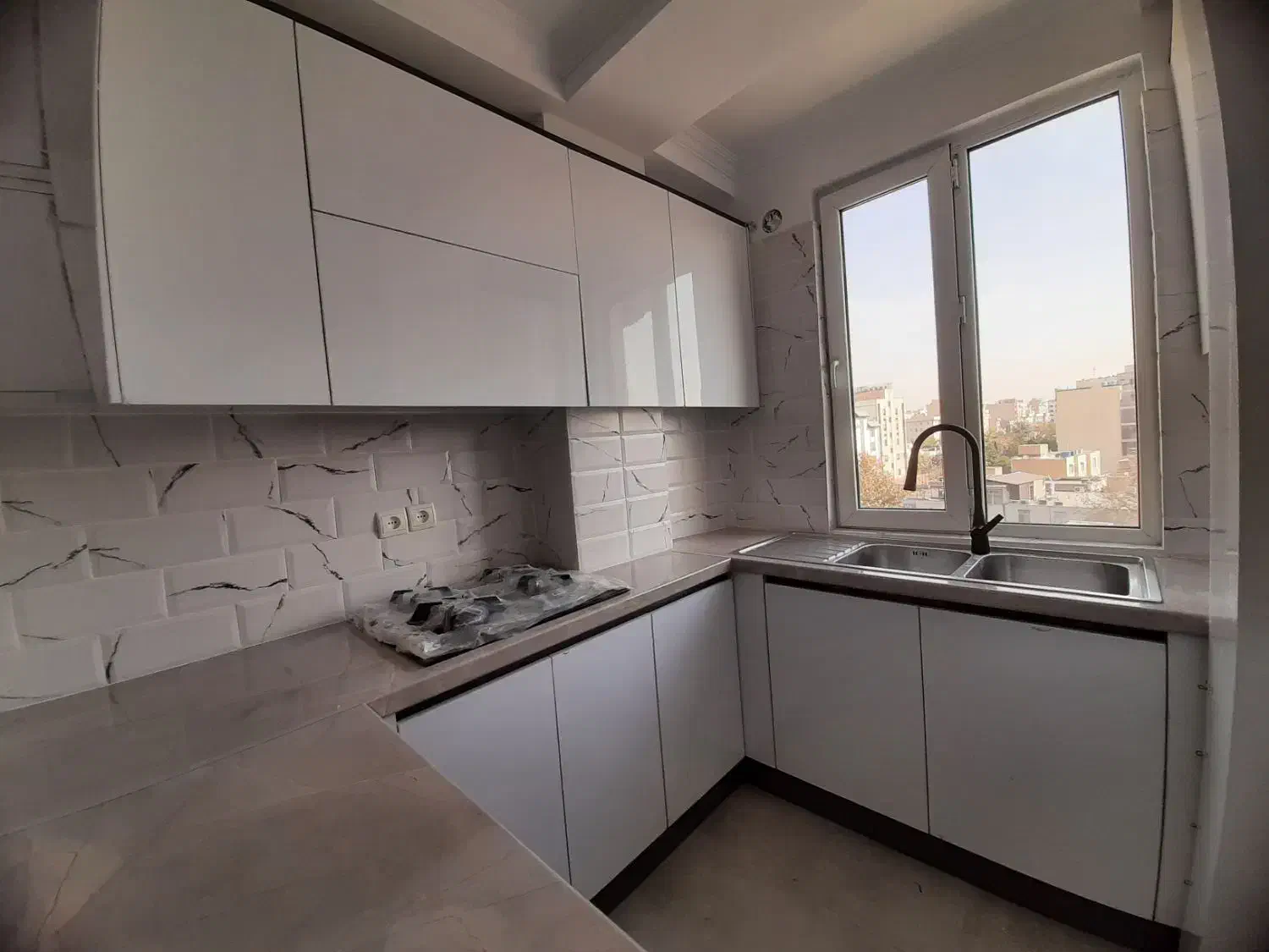 ۸۱ متر/غرق در نور/ فول امکانات|فروش آپارتمان|تهران, بنی‌هاشم|دیوار