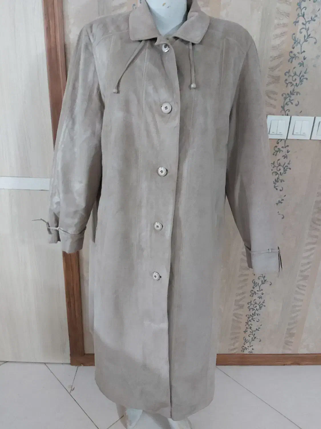 پالتو|لباس|مشهد, شهید رضوی|دیوار