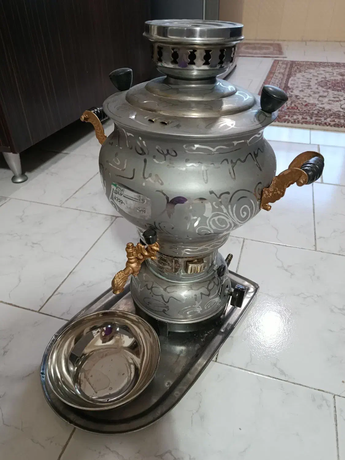 سماور گازی|سماور، چای‌ساز، قهوه‌ساز|رشت, پیرکلاچای|دیوار