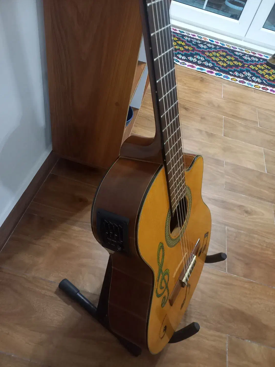 گیتار آریا AK30|گیتار، بیس، امپلیفایر|بندر انزلی, بی بی حوریه|دیوار