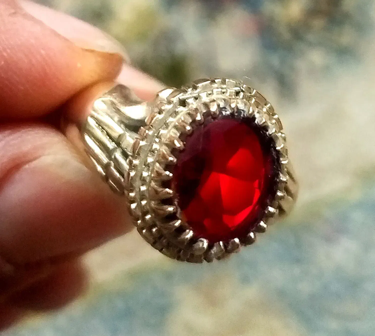 انگشتر یاقوت سرخ رکاب دست خدا|جواهرات|شیراز, رازی|دیوار