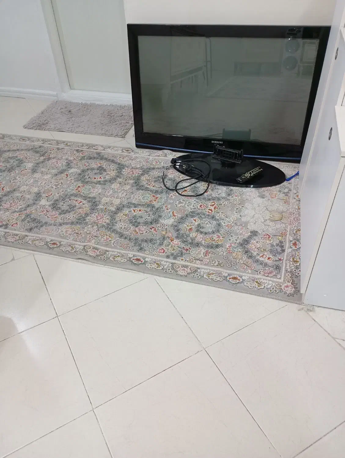 تلویزیون ۴۲ اینچ «سامسونگ اصل»|تلویزیون و پروژکتور|تهران, علیآباد|دیوار