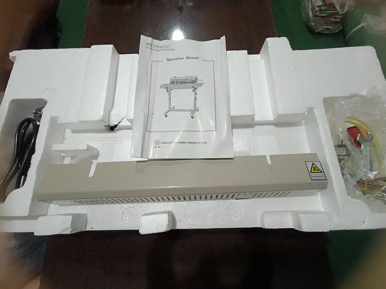 دستگاه دوخت ریلی افقی اتوماتیک|ماشینآلات صنعتی|گنبد کاووس, |دیوار