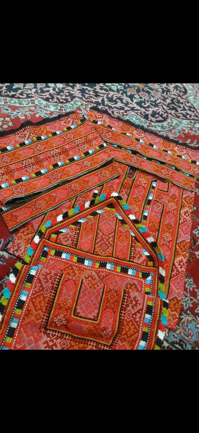 زیح جوک|لباس|خاش, |دیوار