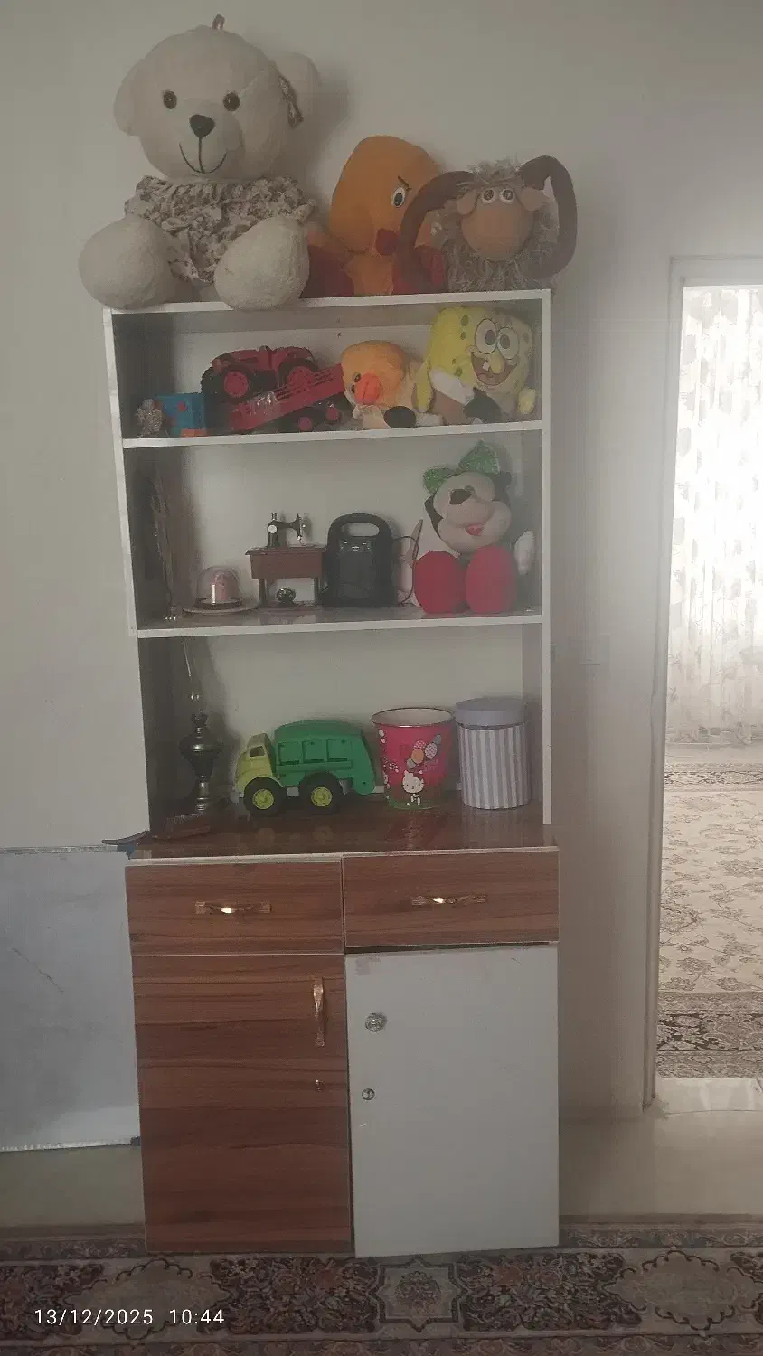 کمد ام دی اف|جاکفشی، کمد، دراور|تربتحیدریه, یحیی آباد|دیوار