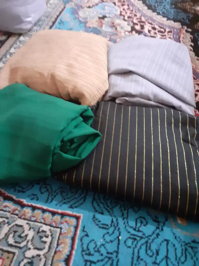 پارچه کرپ مازراتی و کریشع و الیزه زیر قیمت بازار|لباس|آبادان, |دیوار