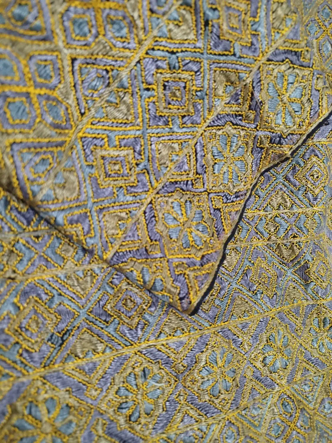 زی آستین|لباس|زابل, |دیوار