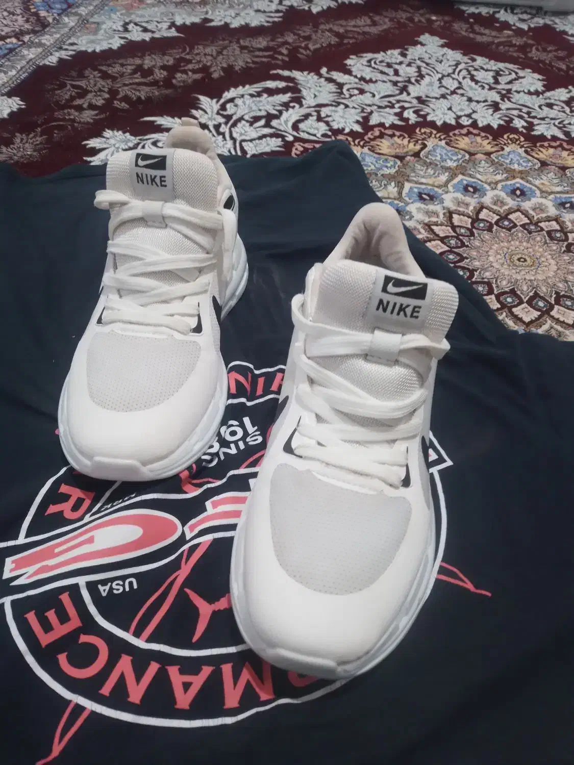 یک جفت کتانی NAk سایز ۴۴|کیف، کفش، کمربند|ملایر, |دیوار