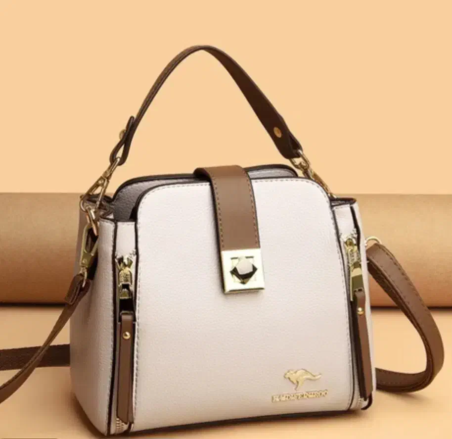 کیف کرم قهوه ای چرم کانگورو شناسنامه دار|کیف، کفش، کمربند|سیرجان, |دیوار