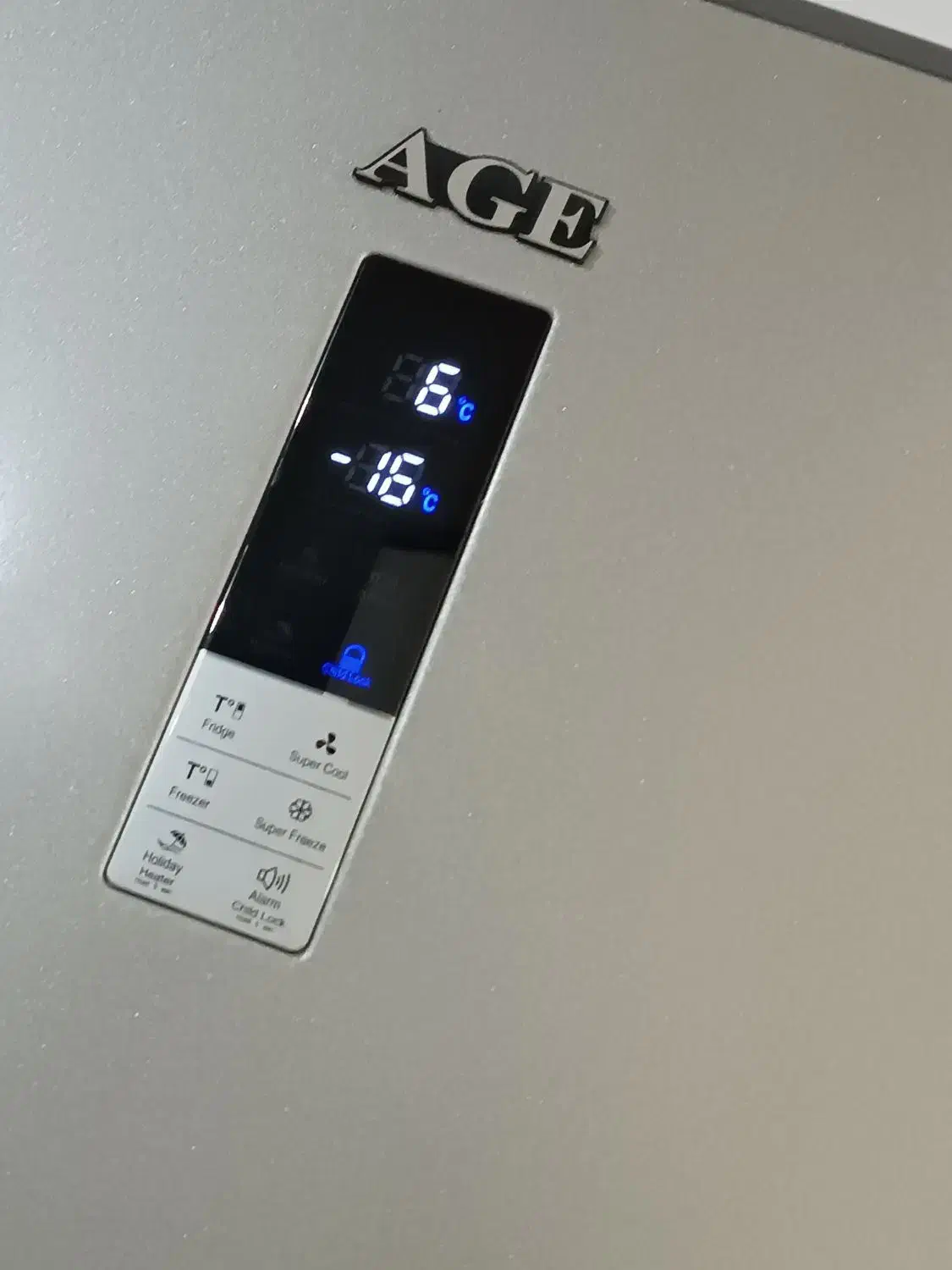 یخچال  فریزر همراه با آبسرد کن سالم|یخچال و فریزر|ازنا, |دیوار