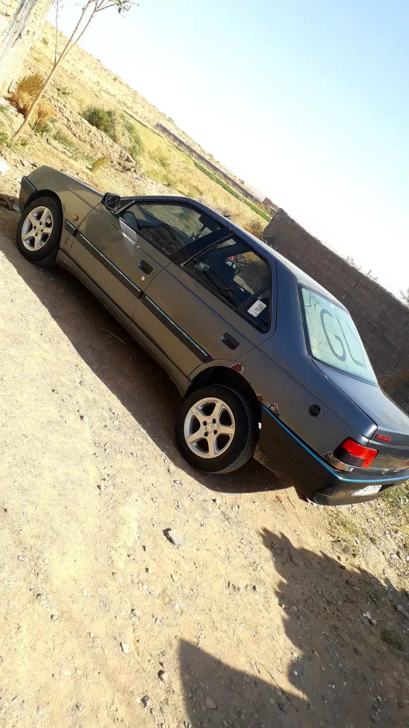 پژو مدل 84|خودرو سواری و وانت|ملک‌آباد, |دیوار