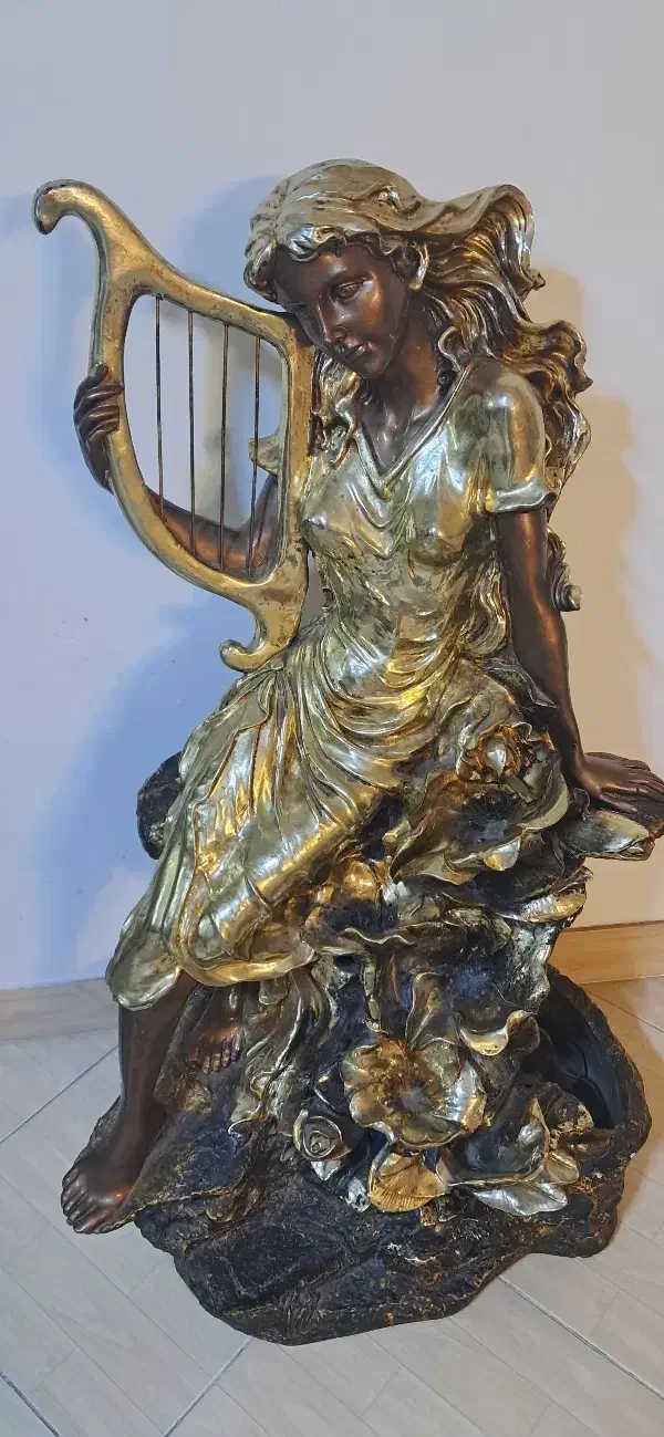 مجسمه آبنما|مجسمه، تندیس، ماکت|اراک, |دیوار