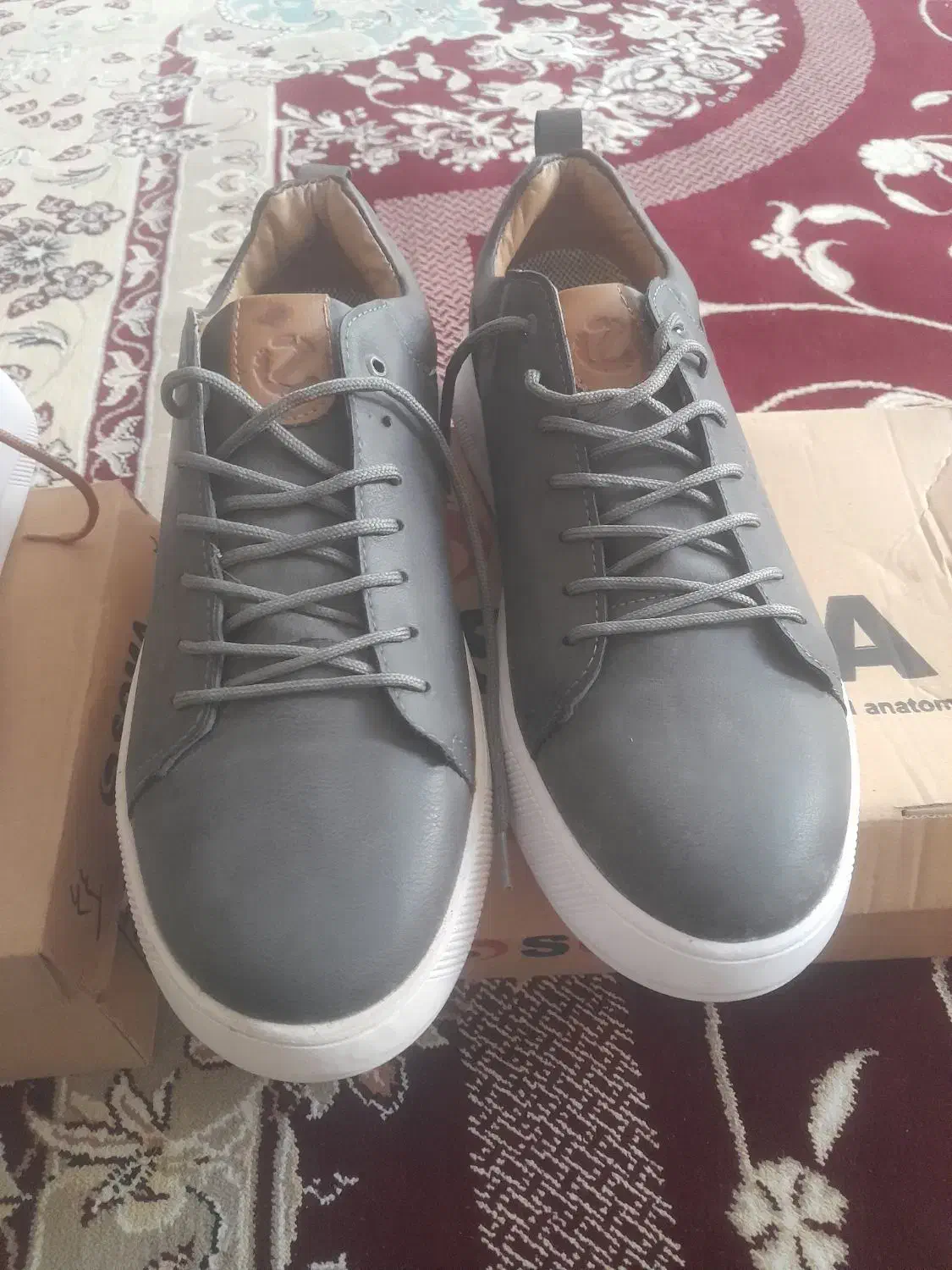 کفش اورجینال نوسایز ۴۴|کیف، کفش، کمربند|کنگاور, |دیوار