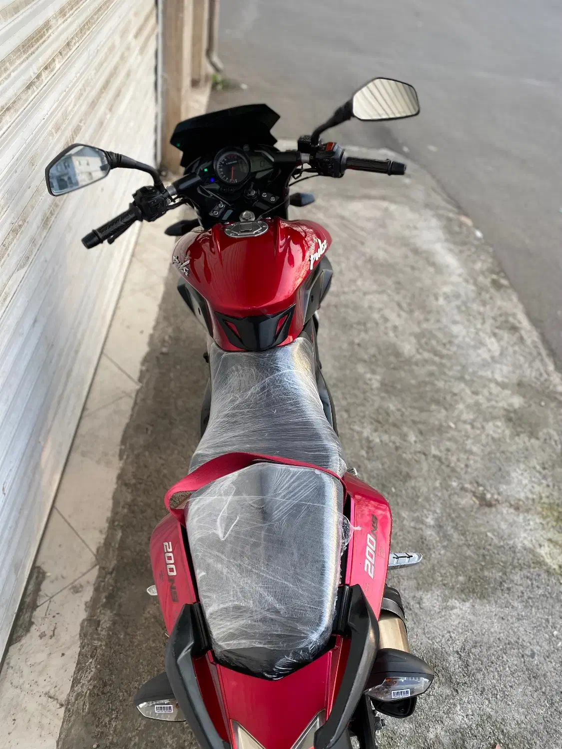 Ns200درحد|موتورسیکلت|رشت, ولکس|دیوار