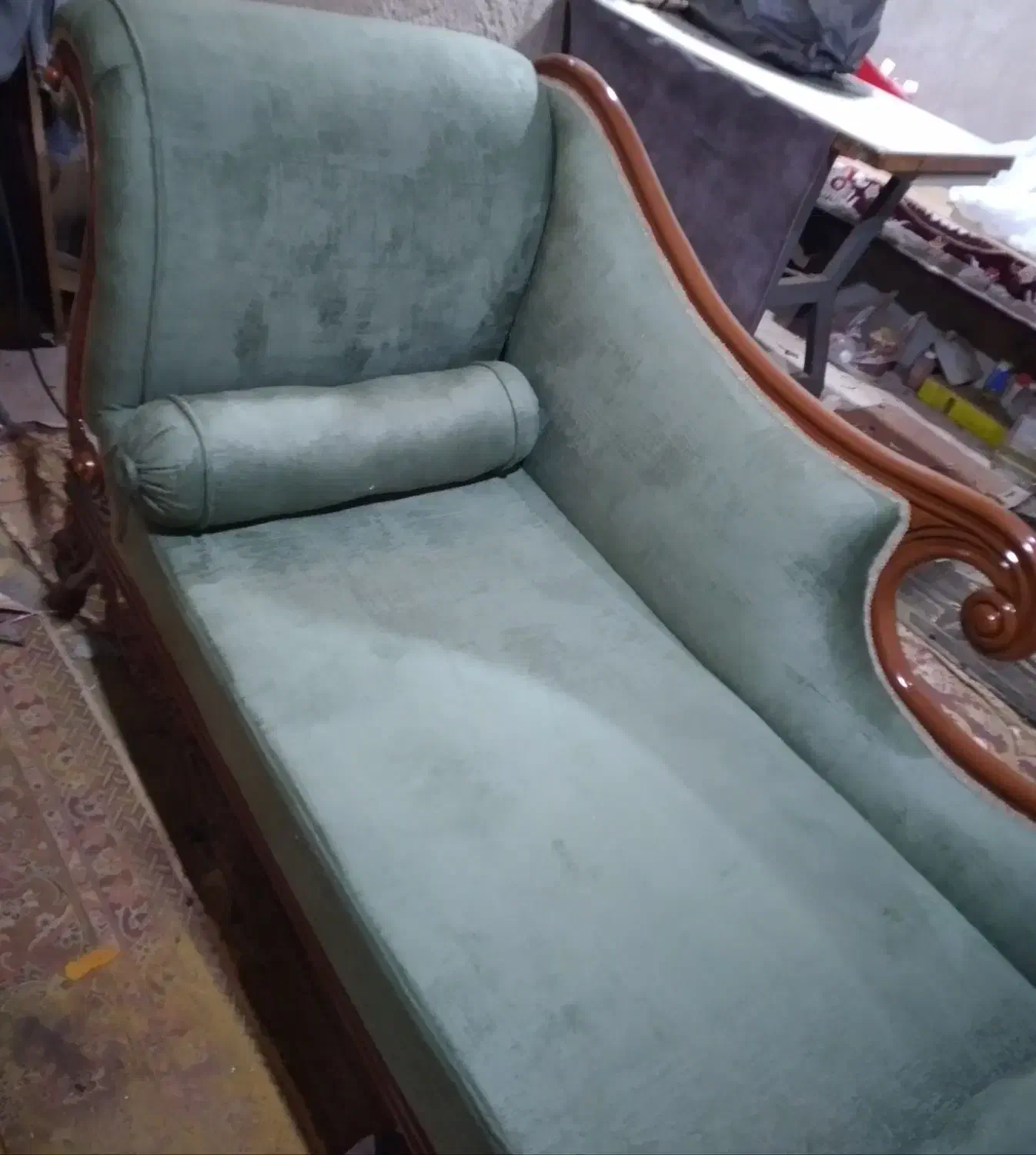 تعمیر و رویه کوبی مبلمان|خدمات پیشه و مهارت|صومعه‌سرا, |دیوار