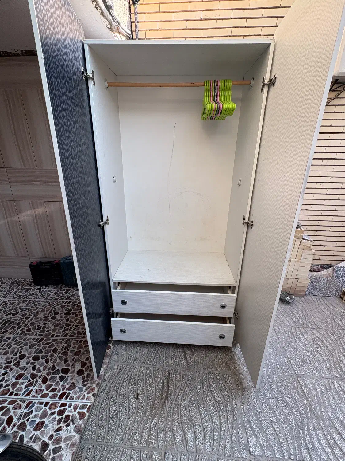 کمد لباس|جاکفشی، کمد، دراور|حمیدیا, |دیوار