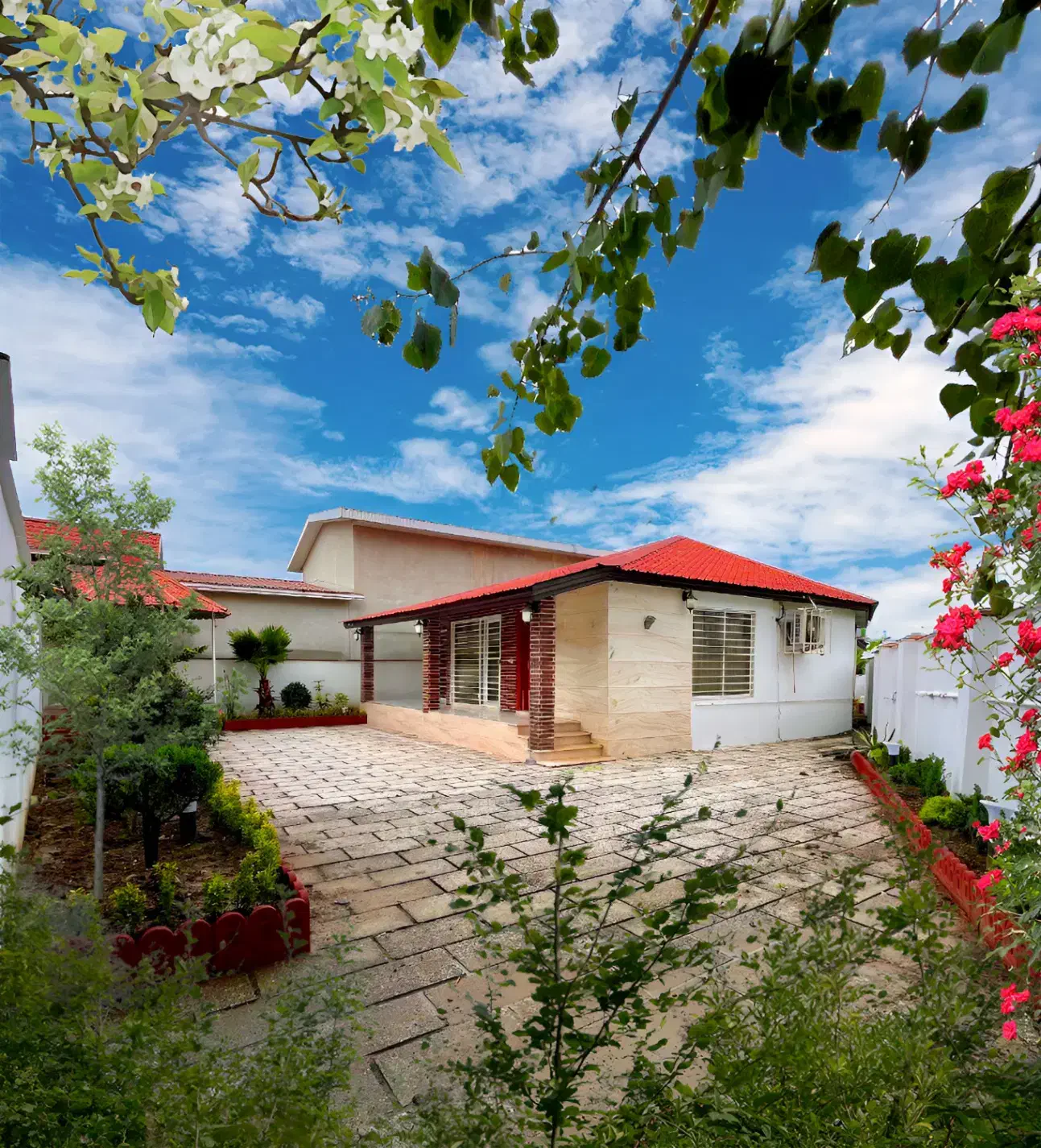 ویلا باغ 350 متری مبله سنددار منطقه جنگلی Bرند Dنج|فروش خانه و ویلا|گتاب, |دیوار