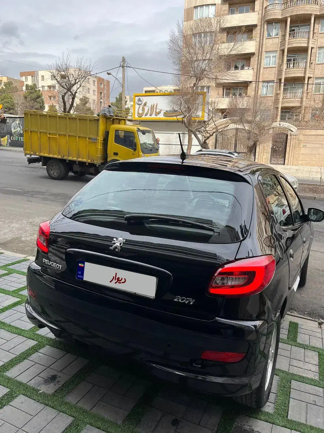 207 پانا مشکی|خودرو سواری و وانت|کرج, باغستان|دیوار