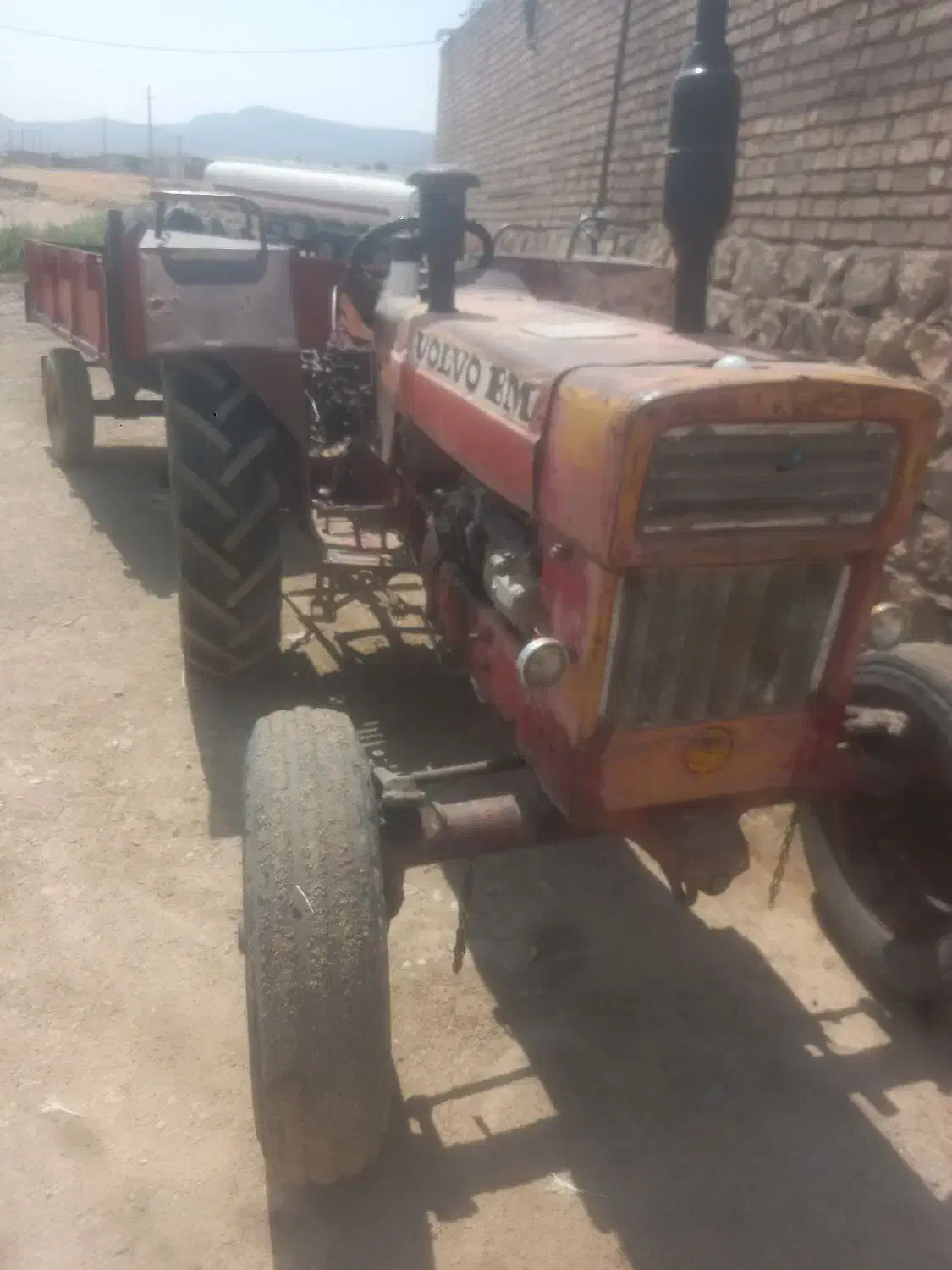 تراکتور بی ام ولوا سه سیلند|خودرو سنگین|درب گنبد, |دیوار