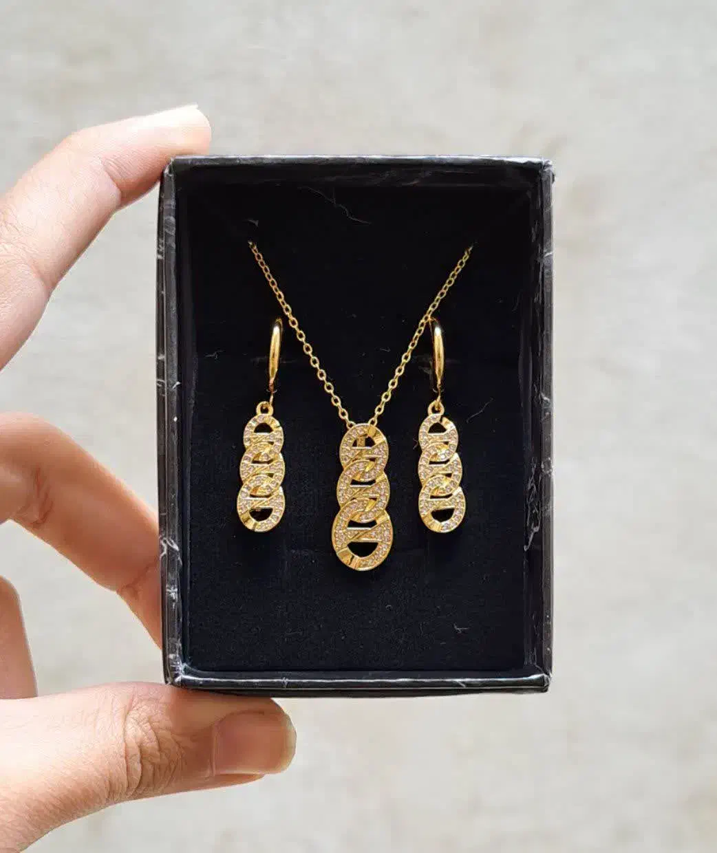 نیم ست طرح طلا رنگ ثابت روز مادر|بدلیجات|قم, ژاندارمها|دیوار