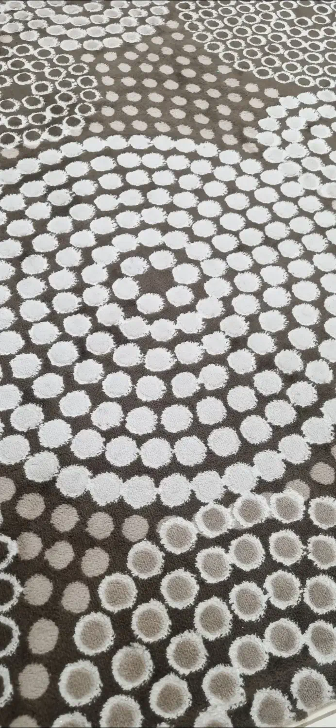 دوتا فرش زرنیم|فرش|تبریز, |دیوار