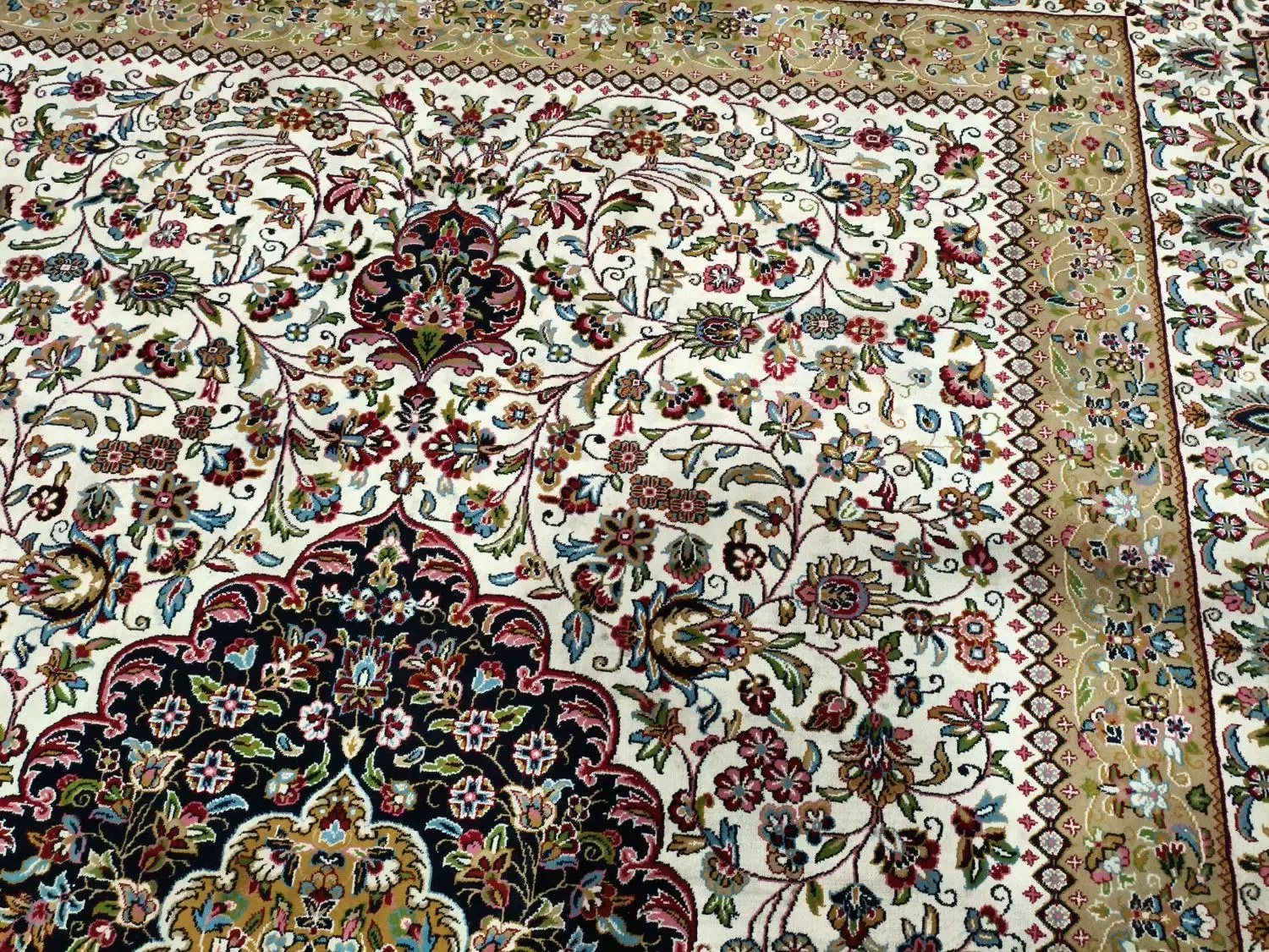 قالی نو 1200 شانه تراکم 2550|فرش|زاهدان, |دیوار
