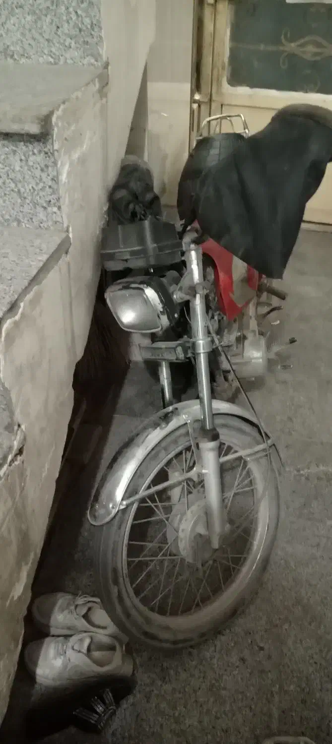 هندامدل۸۶|موتورسیکلت|مشهد, رده|دیوار