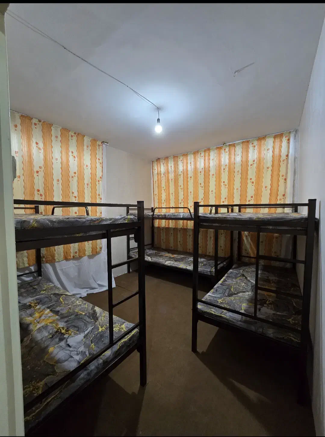 خوابگاه و پانسیون مردانه شرق تهران|اجارهٔ کوتاهمدت آپارتمان و سوئیت|تهران, نارمک جنوبی|دیوار