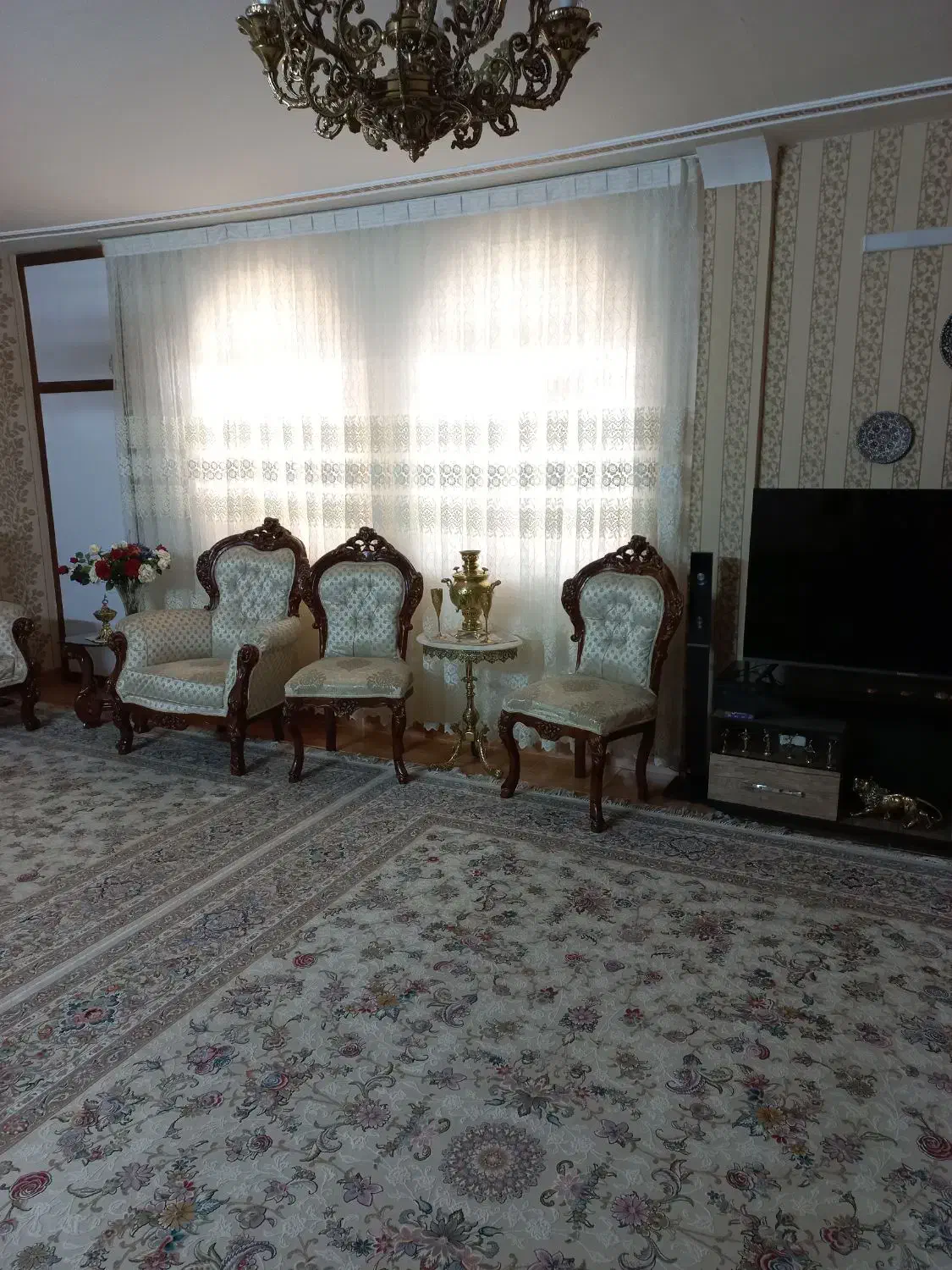 یک جفت فرش ۱۲ متری گل برجسته|فرش|قدس, شهر‌قدس|دیوار