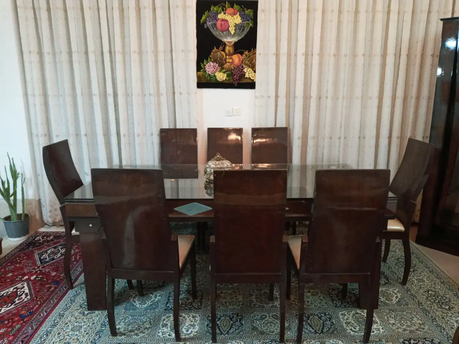 ناهارخوری ۸نفره نونو و ویترین|میز و صندلی غذاخوری|آباده, |دیوار