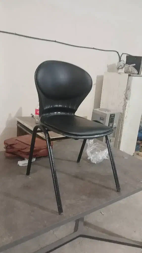 صندلی صدفی چرخدار جک دار|صندلی و نیمکت|کرمانشاه, |دیوار