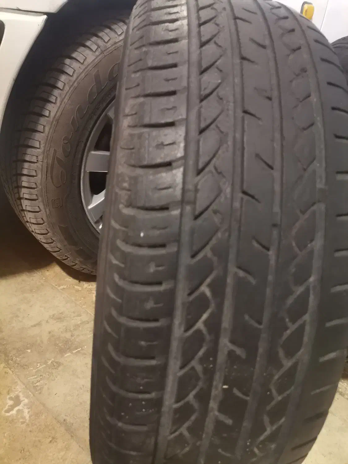 لاستیک کویر|قطعات یدکی و لوازم جانبی|قم, شاه سید علی|دیوار