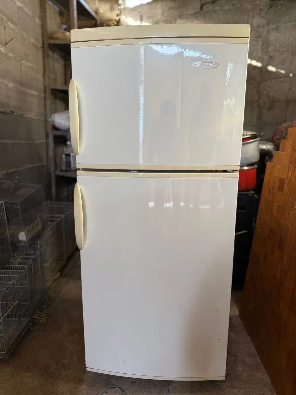 یخچال و میز تلویزیون|یخچال و فریزر|خمام, |دیوار