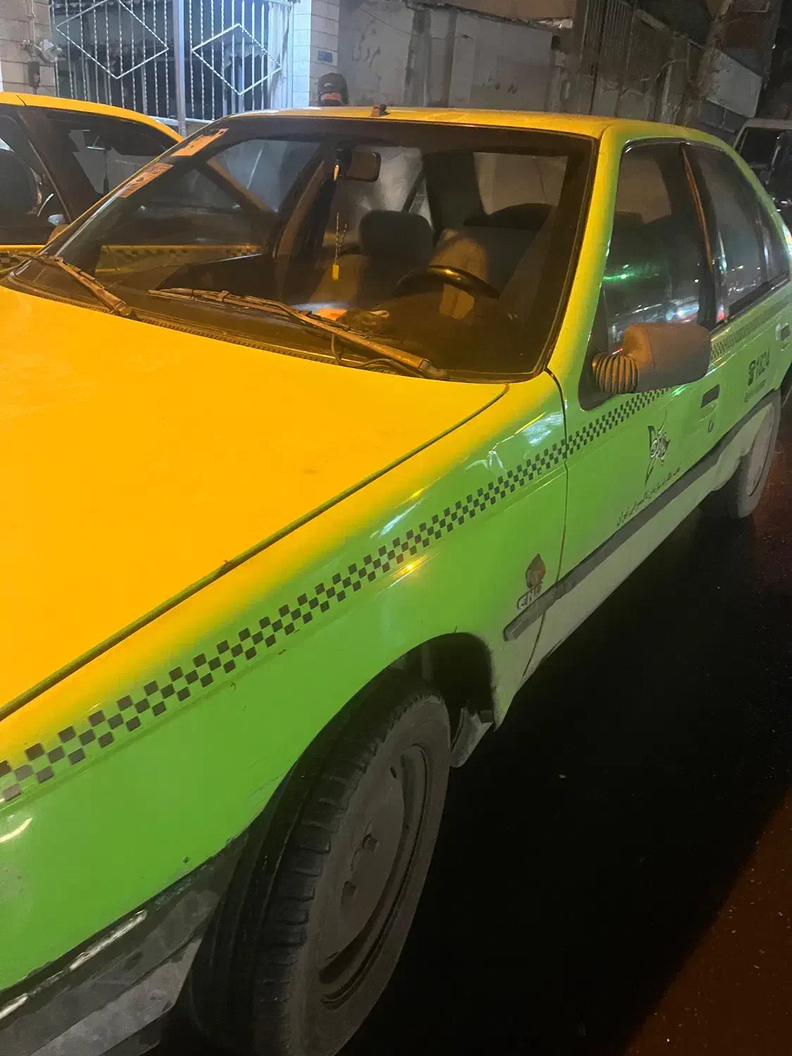 تاکسی پژو|خودرو سواری و وانت|تهران, دهم فروردین|دیوار