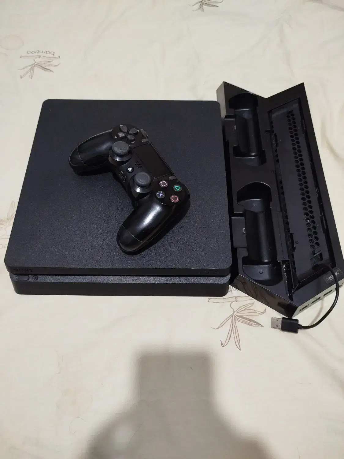 ps4 Slim 1tb|کنسول، بازی ویدئویی و آنلاین|کرمان, |دیوار