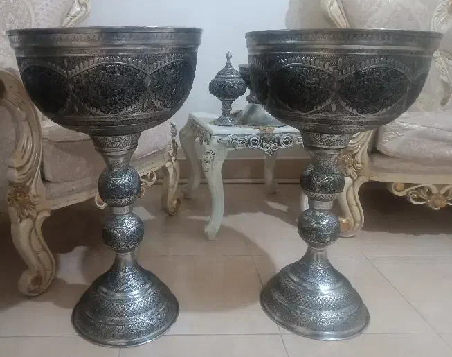 جام مسی|کلکسیون اشیاء عتیقه|سمنان, |دیوار