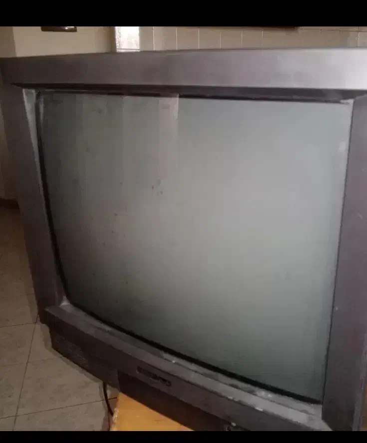تلویزیون 21اینچ|تلویزیون و پروژکتور|شیراز, شهرک پرواز|دیوار