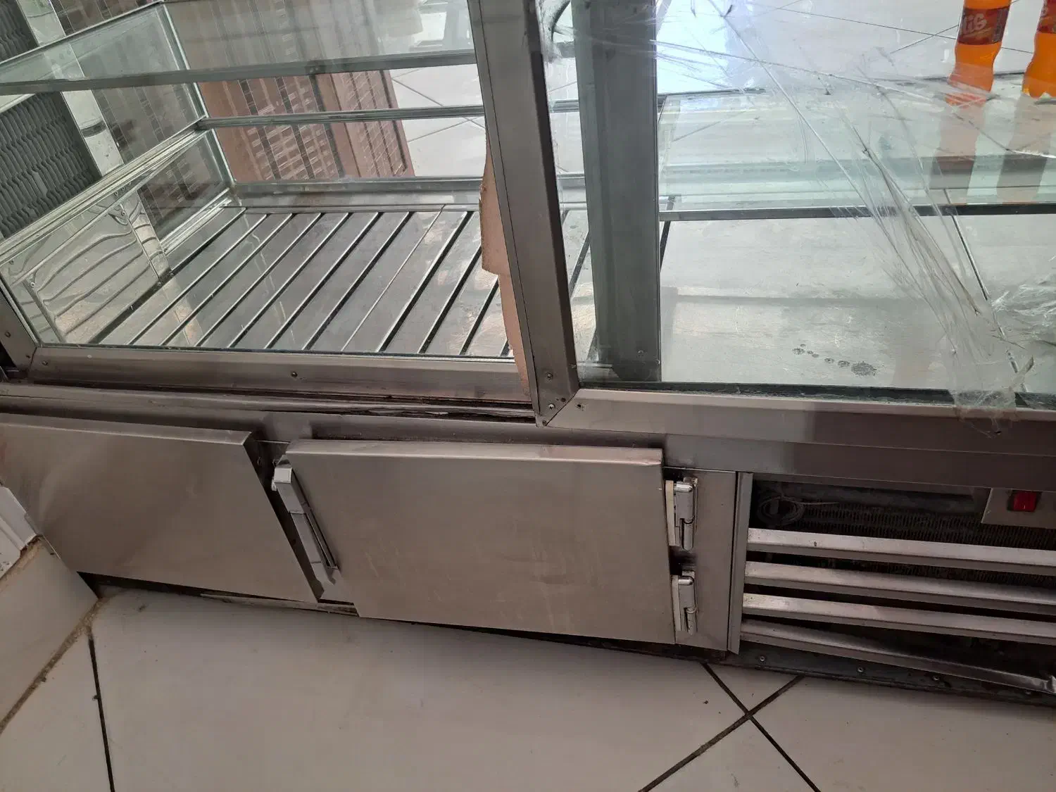 یخچال ایران صنعت|فروشگاه و مغازه|سنندج, |دیوار