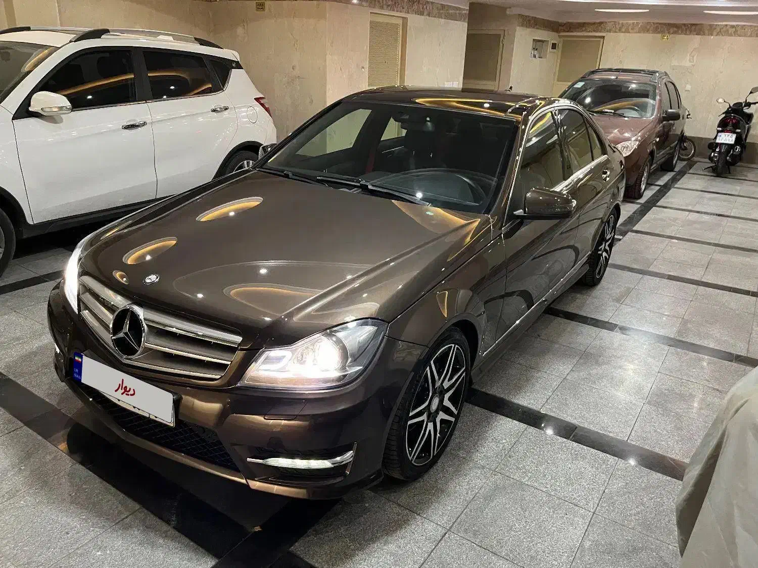 c 200 2014 AMG + قهوه ای هاوانا|خودرو سواری و وانت|تهران, جمهوری|دیوار