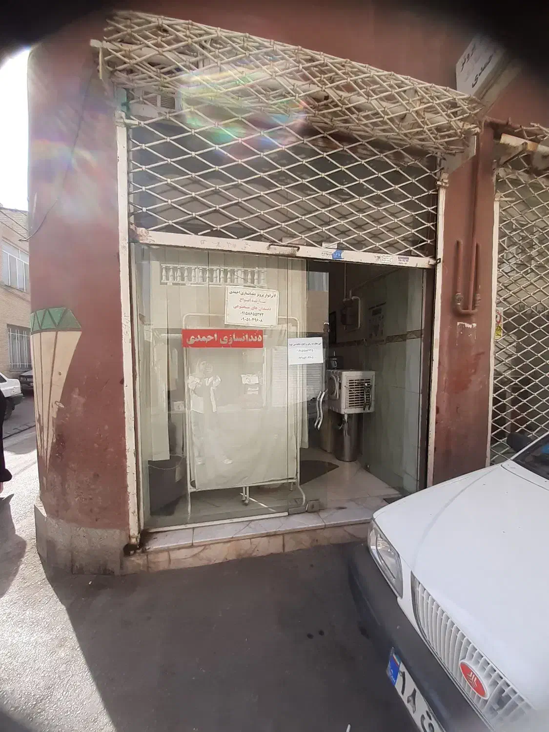 مغازه ۲۱ متری در صیاد شیرازی ۵۶ نبش صابر ۱۷|اجارهٔ مغازه و غرفه|مشهد, هفت تیر (نه دره)|دیوار