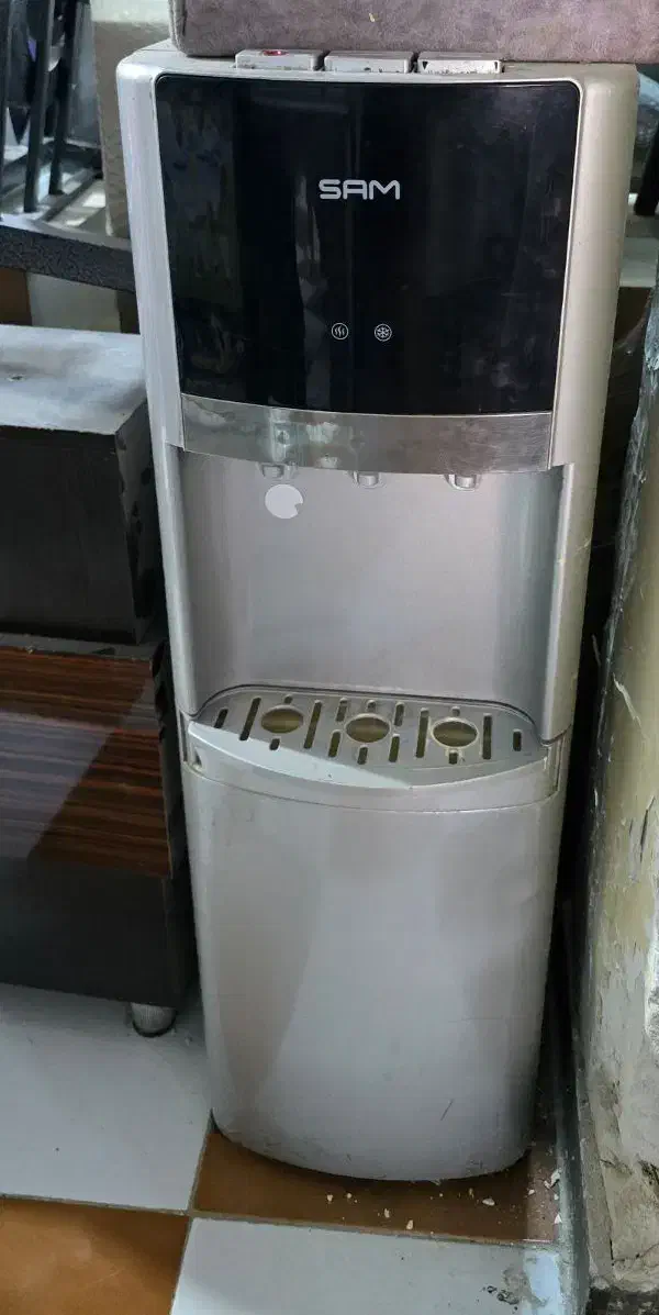 آب سرد کن مخزن آب سرد و گرم سمساری سورنا آب سردکن|آبسردکن و تصفیه آب|مسجد سلیمان, |دیوار