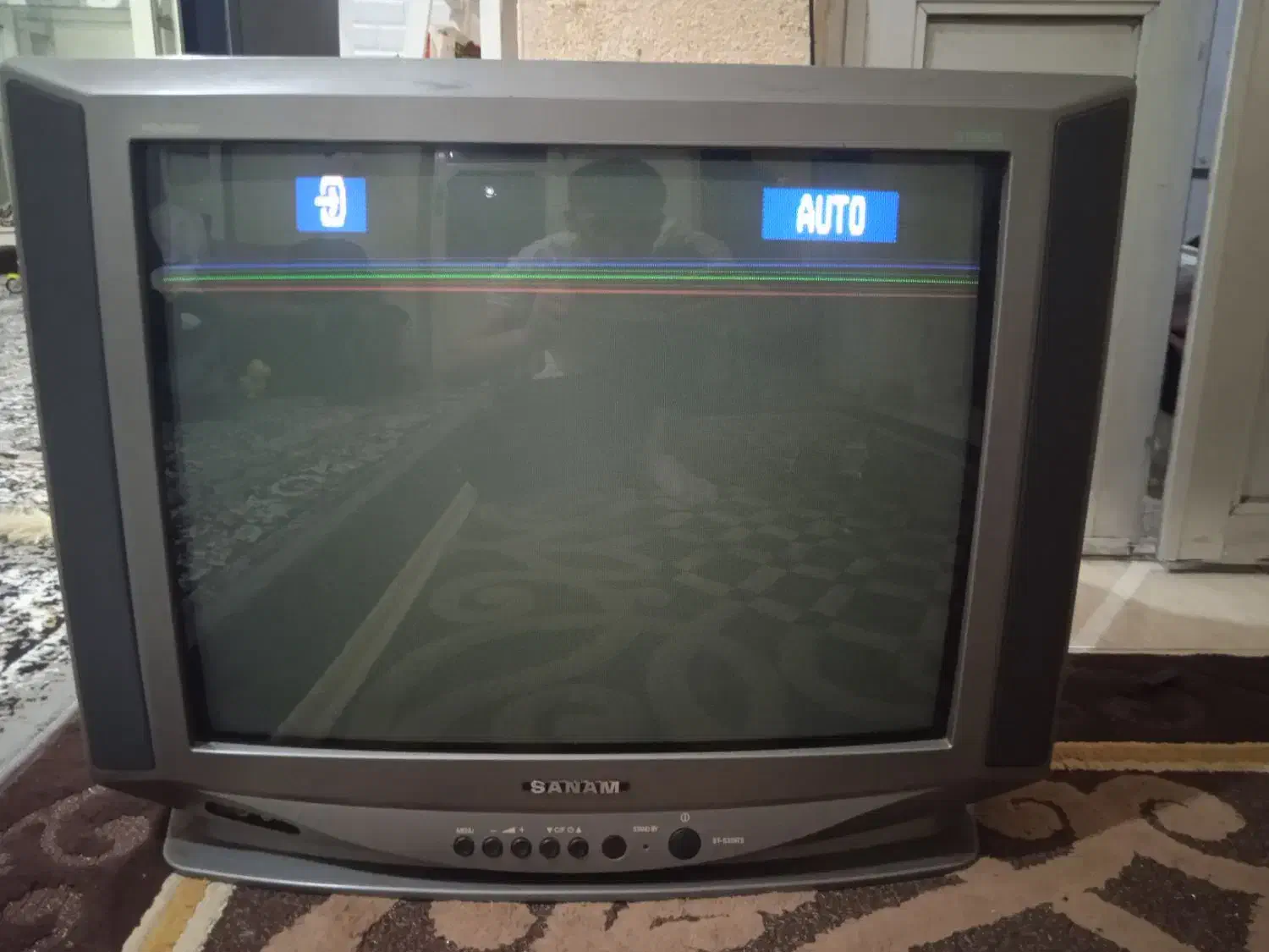 تلویزیون 21اینچ|تلویزیون و پروژکتور|رشت, یخسازی|دیوار
