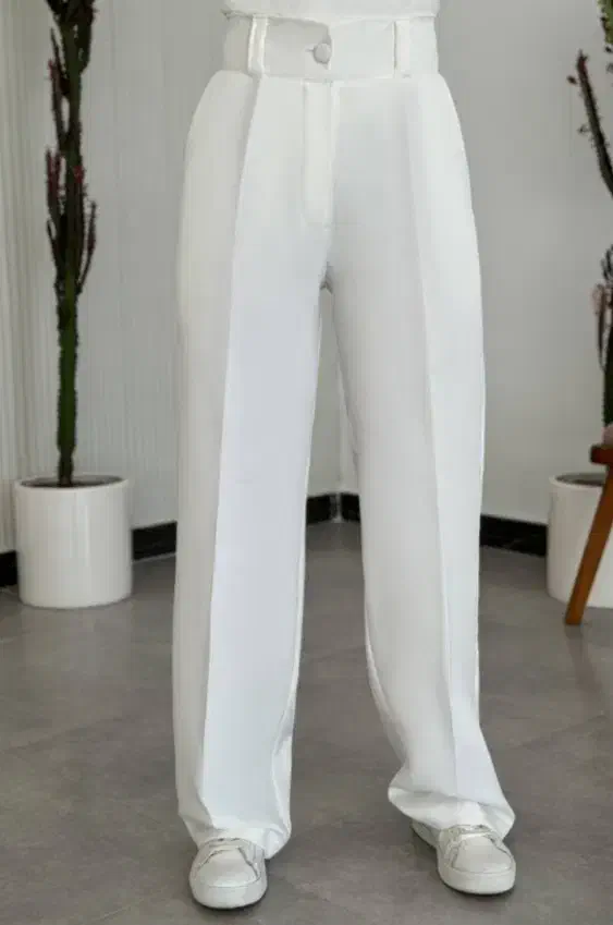 پارچه‌ای سفید|لباس|شیروان (خراسان), |دیوار