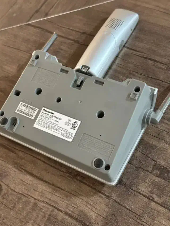 تلفن اصل پاناسونیک شرکتی مدل kx-TG5776s|تلفن رومیزی|تبریز, |دیوار