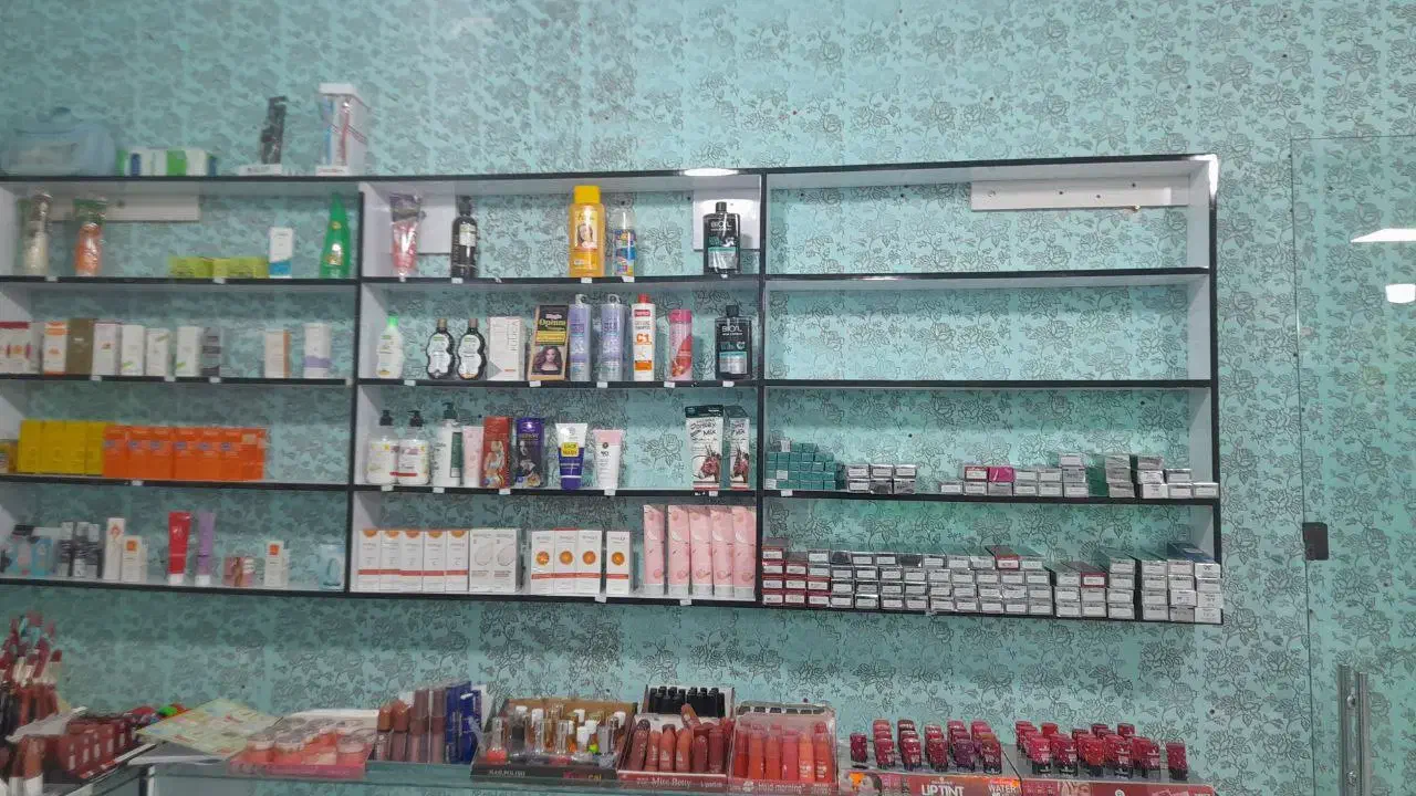 ویترین و قفسه فروشی|بوفه، ویترین، کنسول|سرپل ذهاب, |دیوار