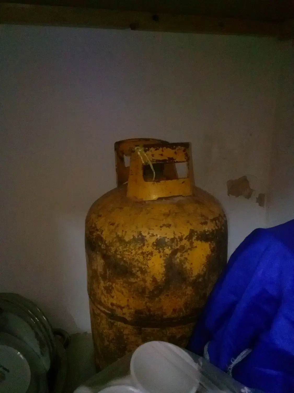 کپسول زرد و یک پکنیک بزرگ|اجاق گاز و لوازم برقی پخت‌وپز|زاهدان, |دیوار