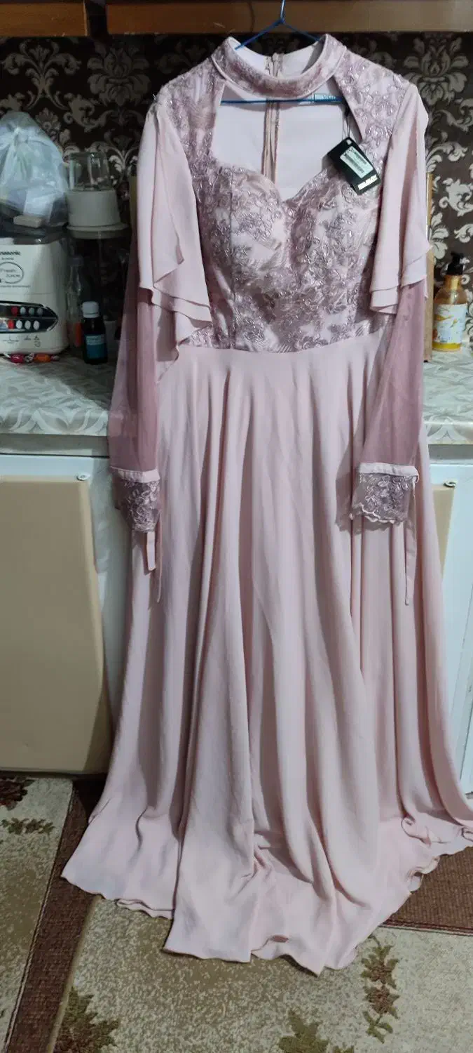 لباس مجلسی و پالتو و بارانی و مانتو|لباس|نیشابور, شهرک قدس|دیوار