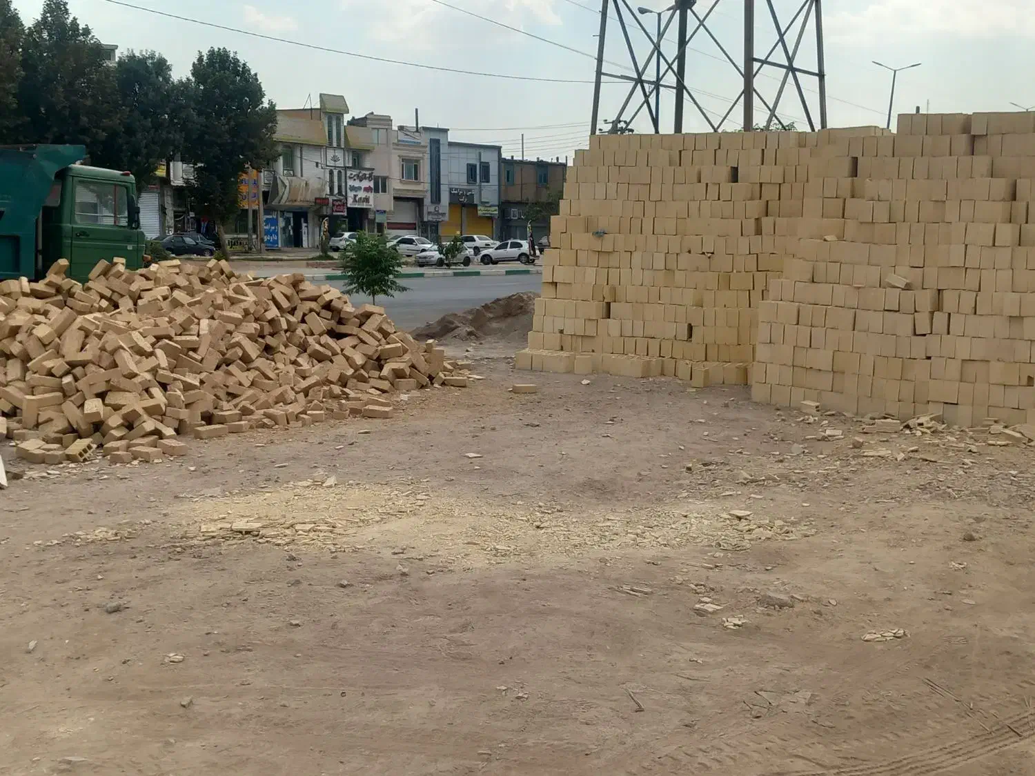 مصالح ساختمانی آجر سفال پوکه آجر زبره زیر قیمت|مصالح و تجهیزات ساختمان|خرم‌آباد, |دیوار