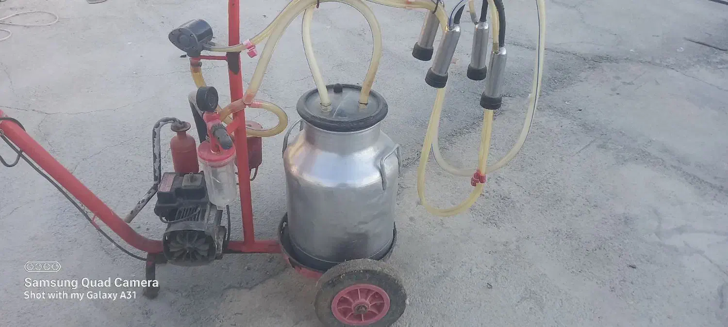 شیر دوش در حد نو|ماشین‌آلات صنعتی|آوج, |دیوار