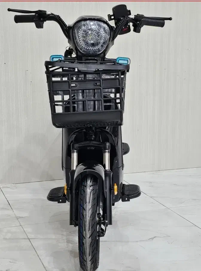 موتور برقی|موتورسیکلت|اصفهان, درب کوشک|دیوار